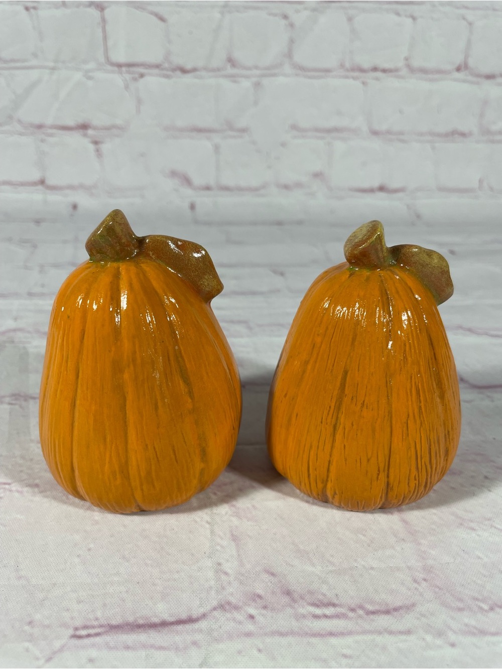 Hand Painted Ceramic Pumpkin Halloween Harvest Silly Face Decorations Set of 5 - Picture 9 of 13